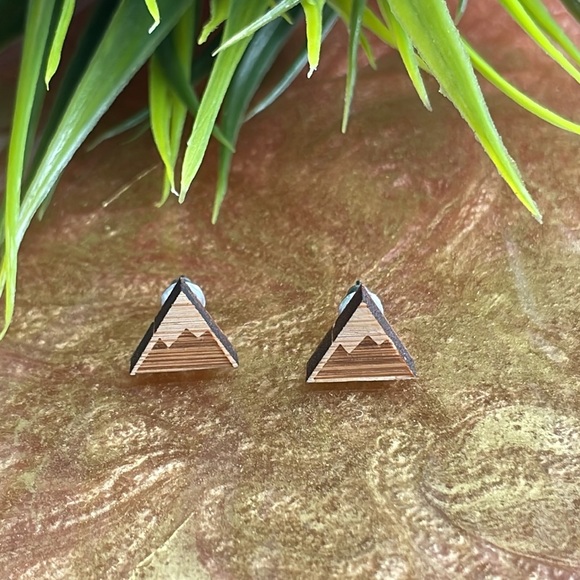 Wooden Geometric Mountain Earrings. Brand New - Picture 2 of 3